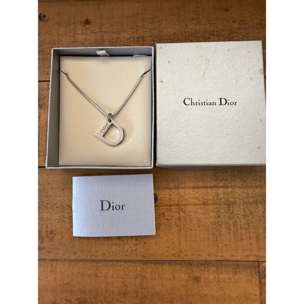 Christian Dior D Logo Necklace 19 Inch Silver Initial Pendant Chain Box Gift - Picture 3 of 11